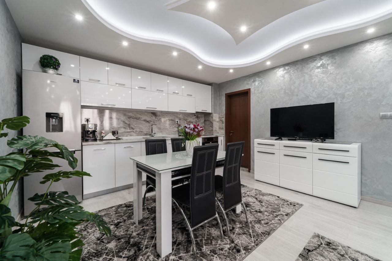 City Apartments - A Brand New Luxury & Comfy 2 Asenovgrad Buitenkant foto